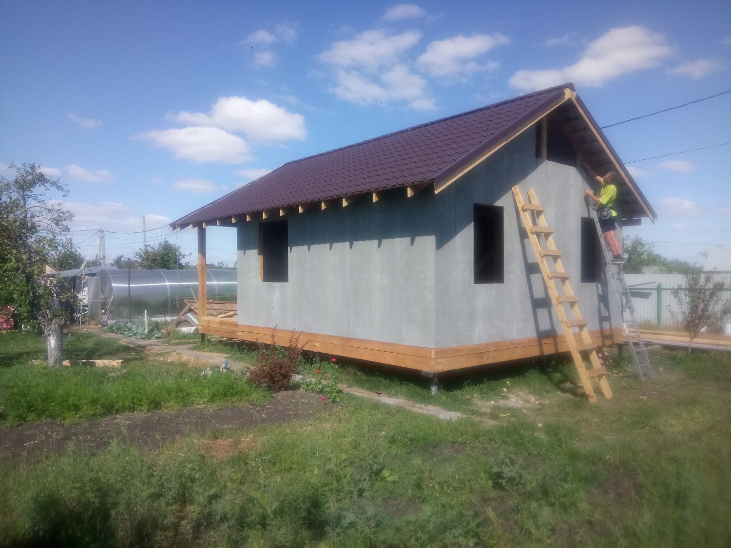 Строительство дачного дома в п.Спутник по технологии каркасного домостроения.