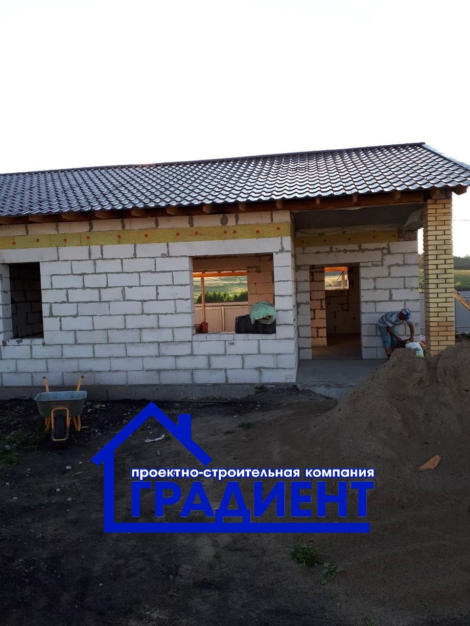 Завершено строительство дома под черновую отделку из газобетона в п.Чубовка по проекту G-72.