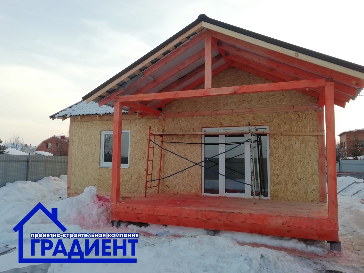 Завершено строительство дома дома из СИП в п.Смышляевка.