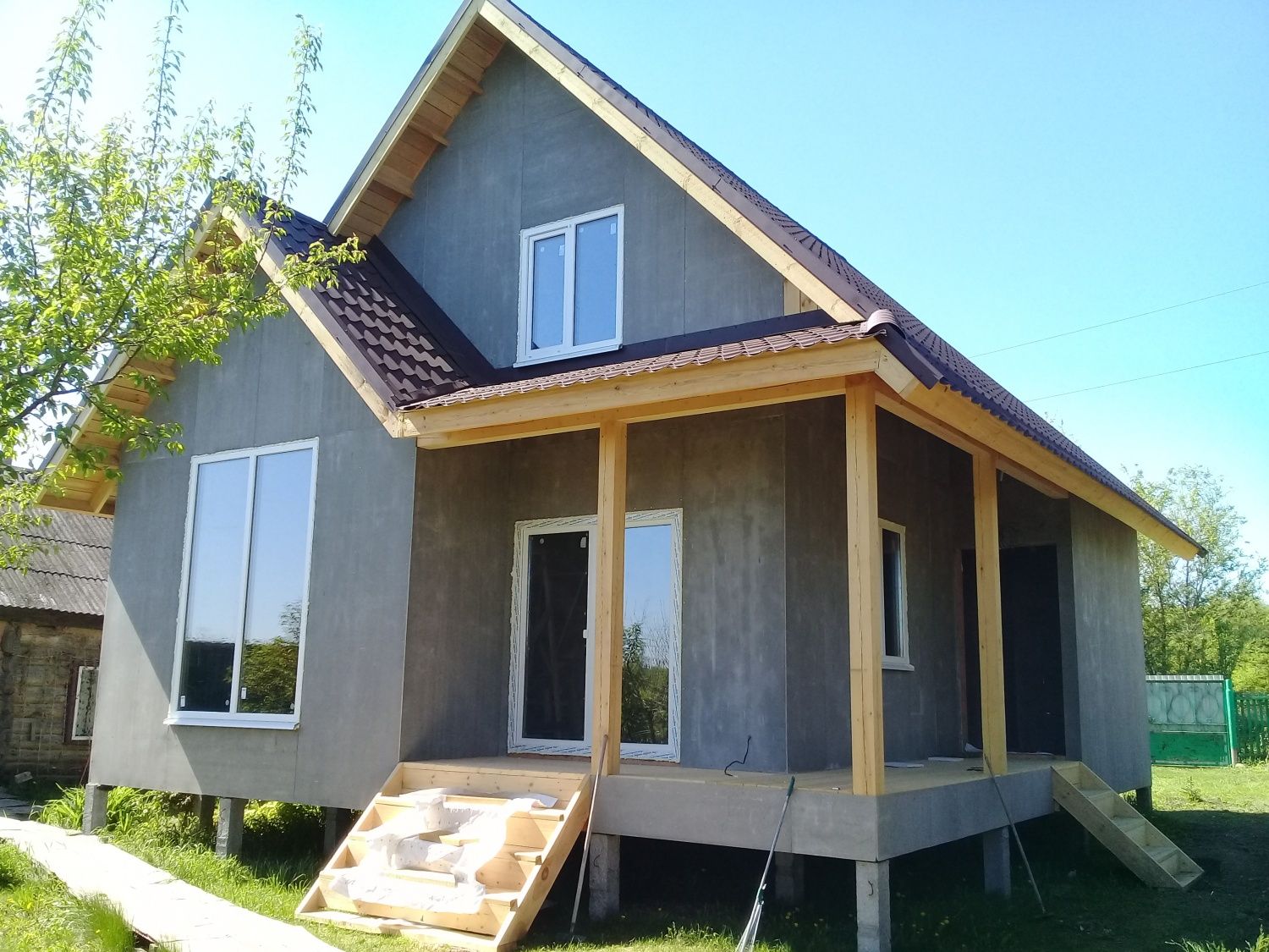  Завершено строительство дома в п.Новая деревня по проекту G-76.