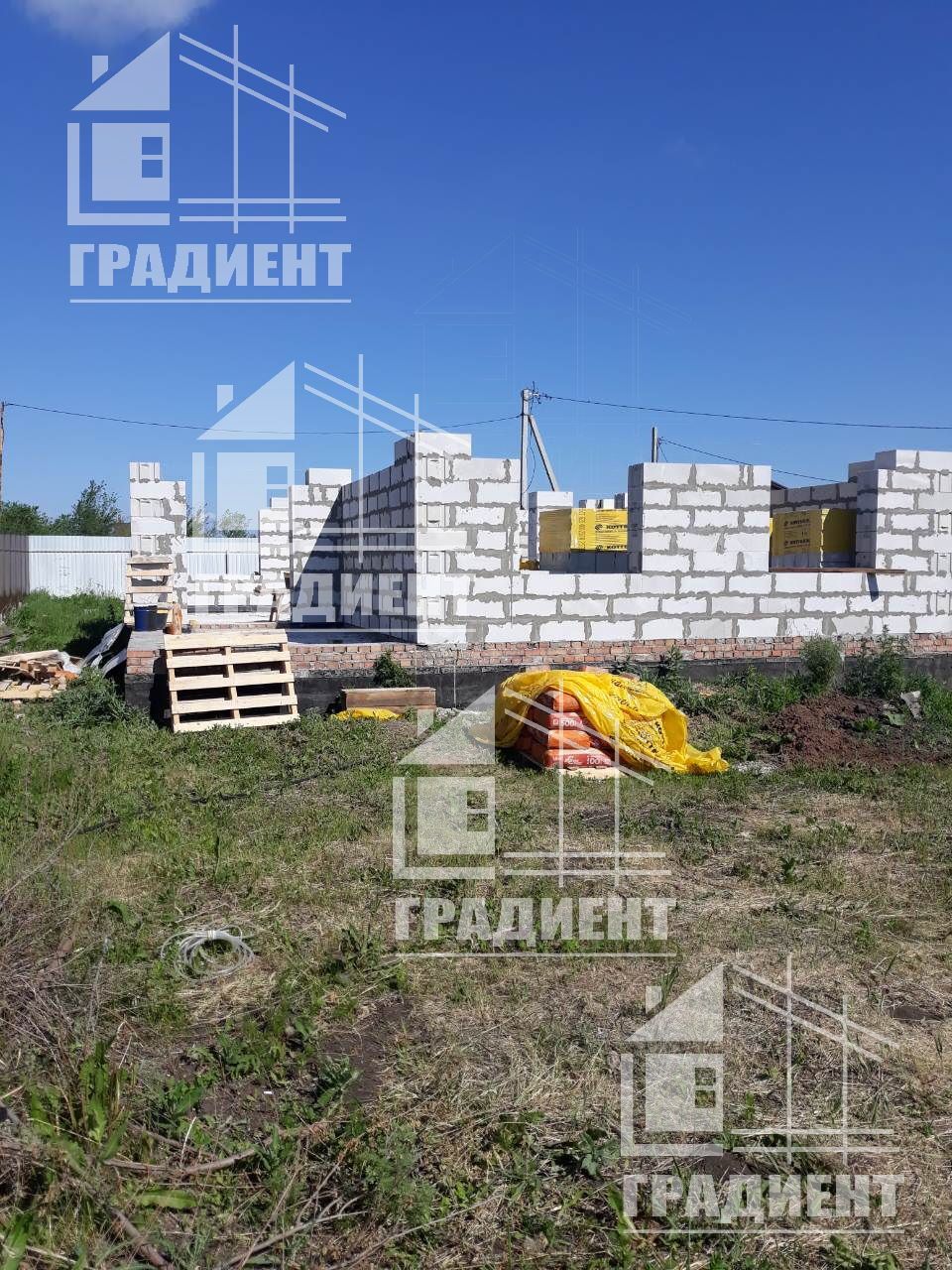 Продолжаем строительство одноэтажного дома из газобетона в п.Рубежный.
