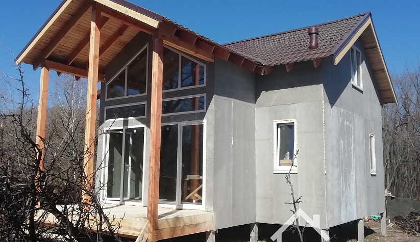 Завершено строительство дома в комплектации "под отделку" в п.Большие Сорокины хутора.